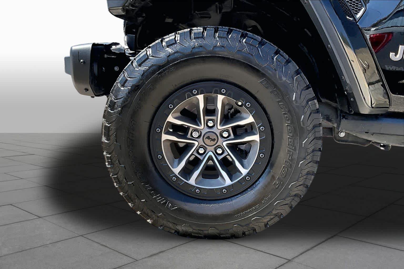 Used 2024 Jeep Wrangler Unlimited Rubicon 392 AWD/4WD image 11