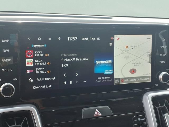 Used 2023 Kia Sorento EX w/ Panoramic Sunroof Package FWD image 6