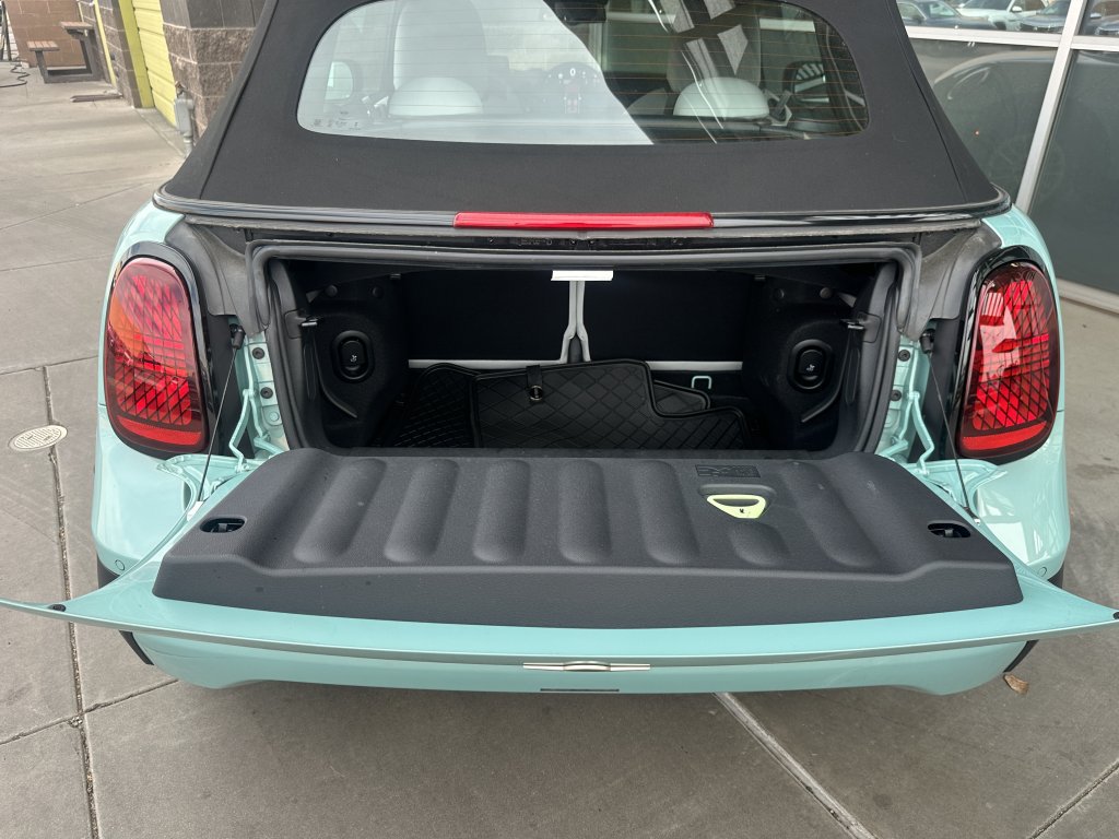 Used 2025 MINI Cooper S FWD image 30