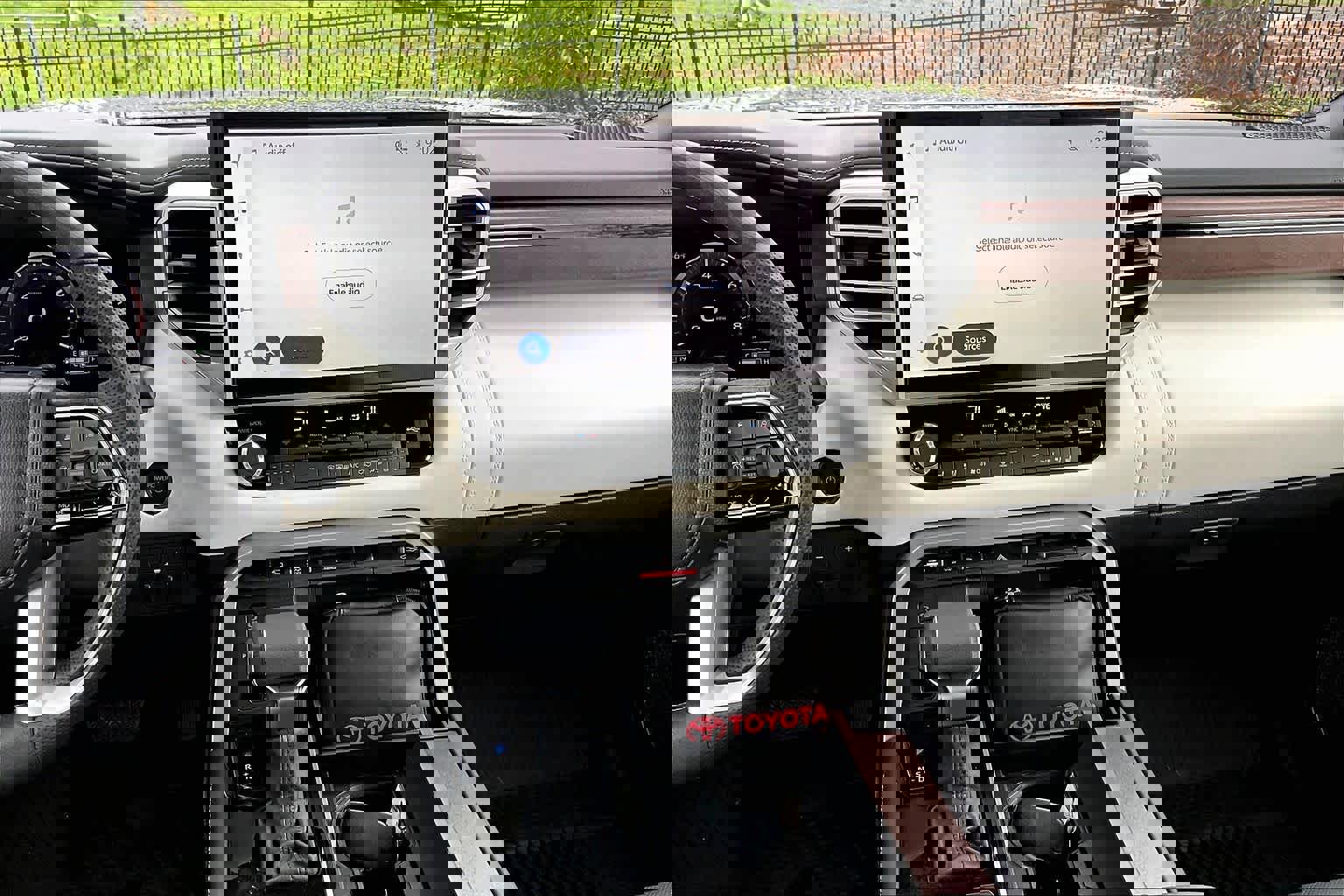 Used 2025 Toyota Tundra Capstone image 7