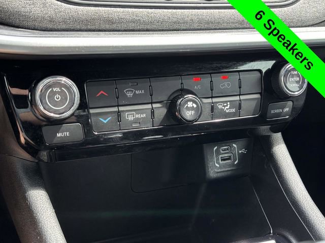 Used 2024 Jeep Compass Latitude AWD/4WD image 18