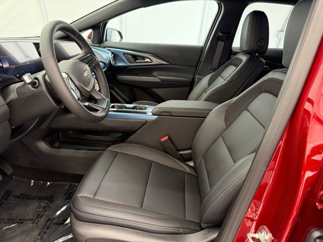 New 2026 Chevrolet Equinox EV LT image 11