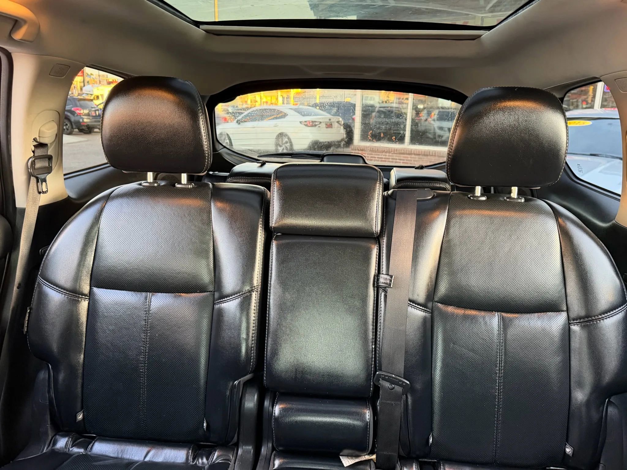 Used 2018 Nissan Pathfinder Platinum w/ Cargo Package image 47