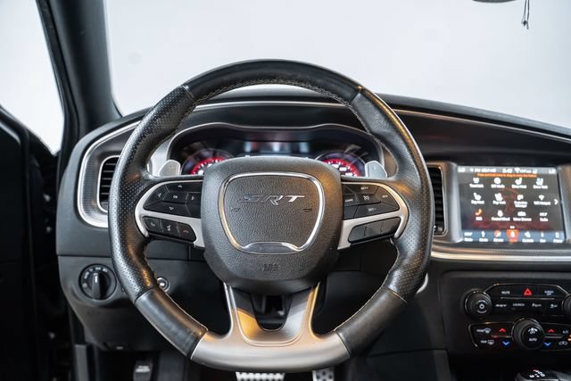 Used 2018 Dodge Charger SRT Hellcat w/ Harman/Kardon Audio Group RWD image 24