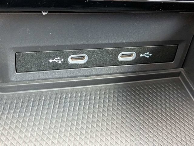 New 2026 Volkswagen Atlas Peak Edition AWD/4WD image 24