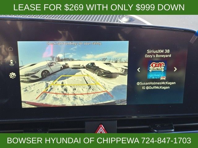 New 2025 Hyundai Elantra SEL image 12