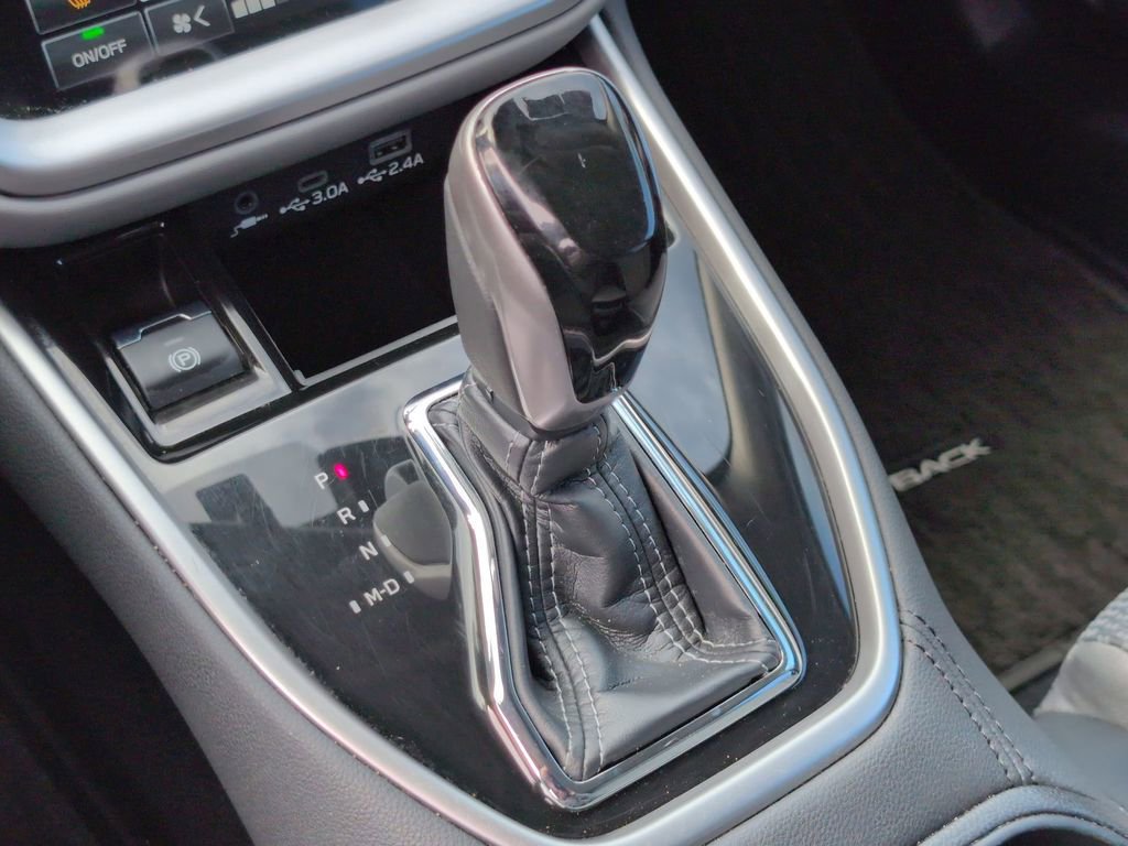 Used 2025 Subaru Outback Premium image 20