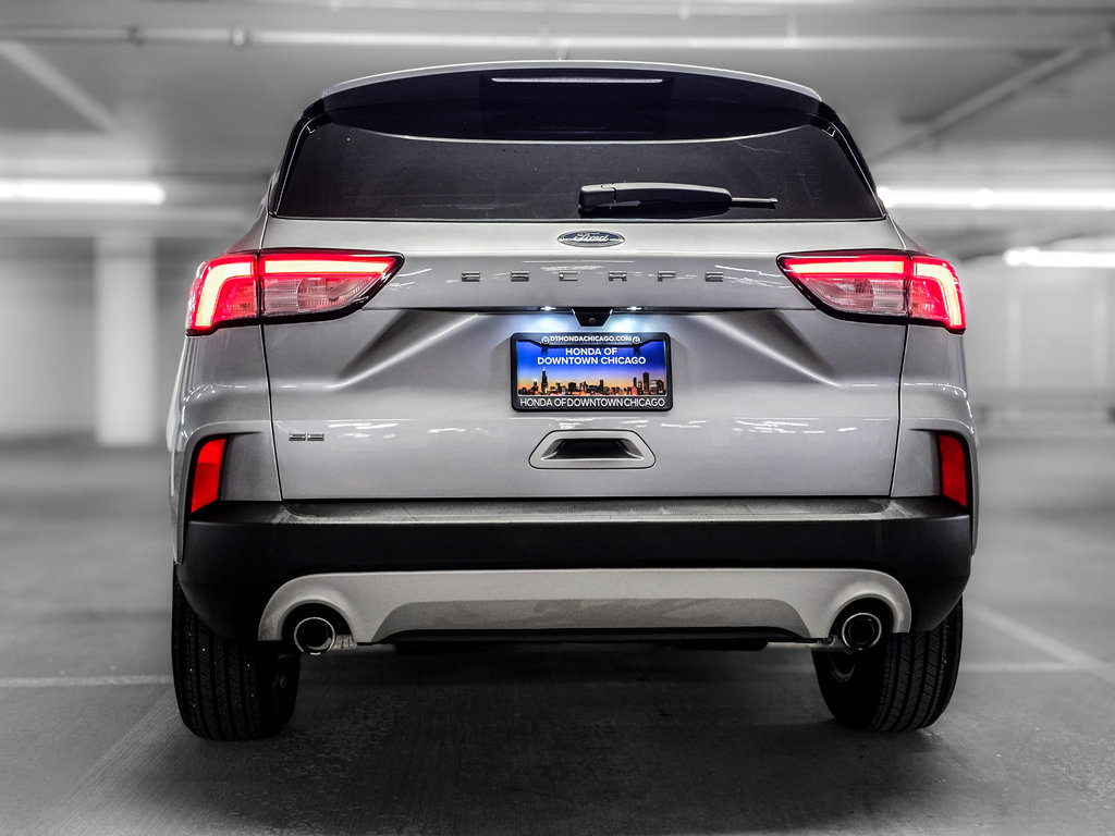 Used 2021 Ford Escape SE w/ Convenience Package FWD image 8