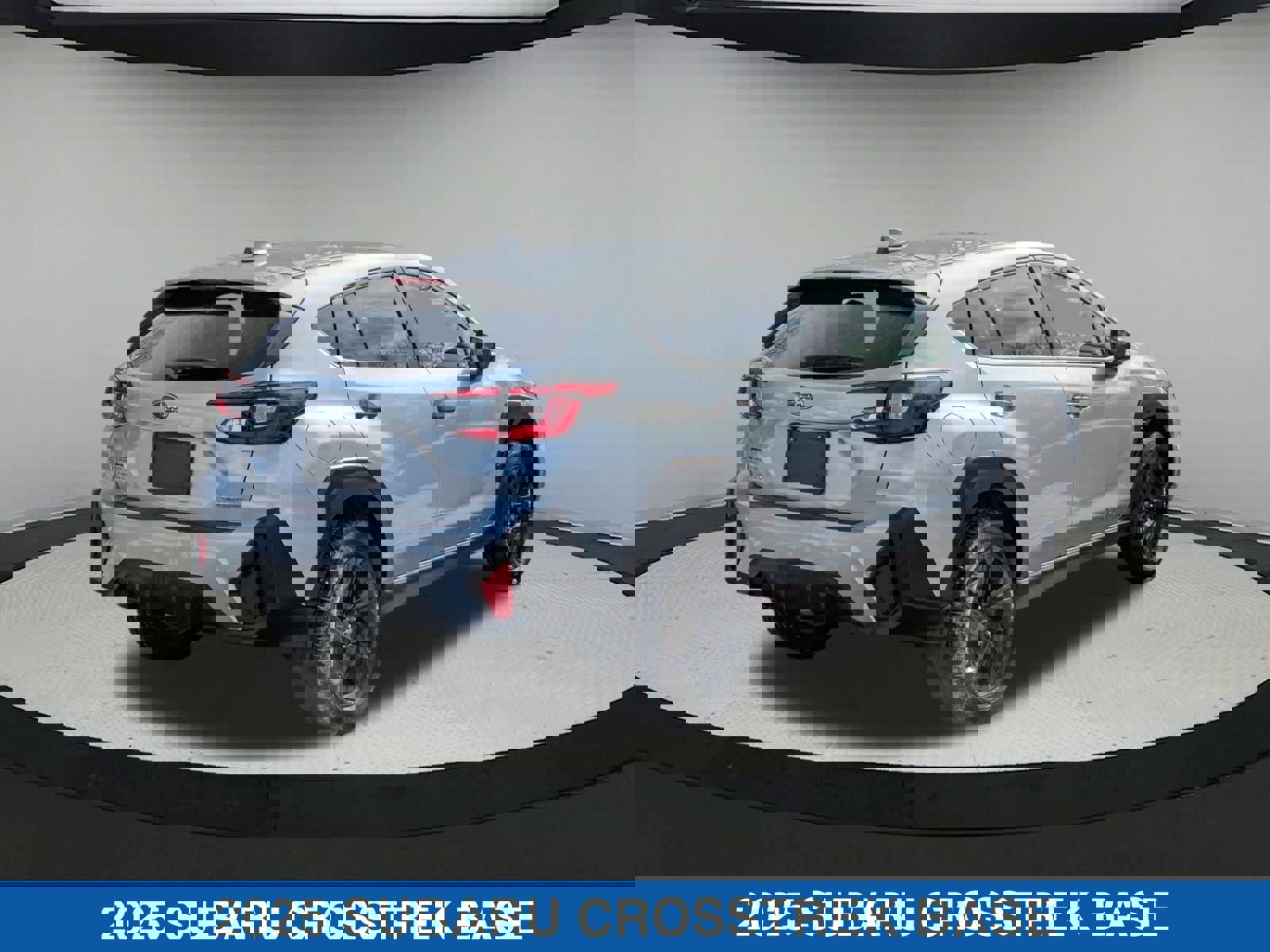 Certified 2025 Subaru Crosstrek 2.0i image 4
