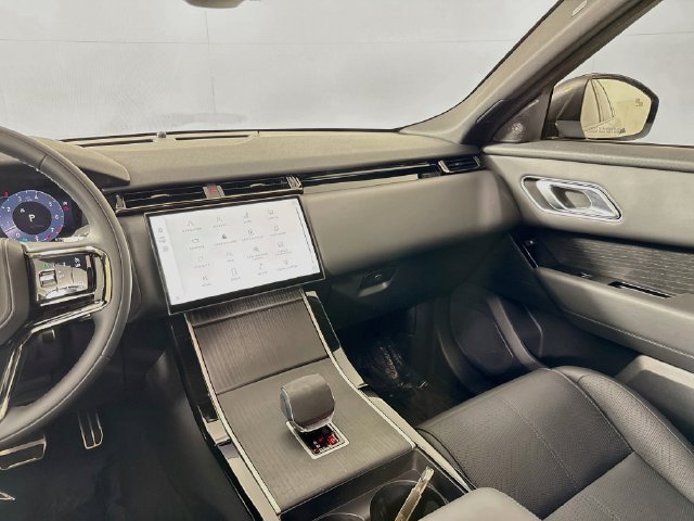 Certified 2024 Land Rover Range Rover Velar Dynamic HSE AWD/4WD image 26