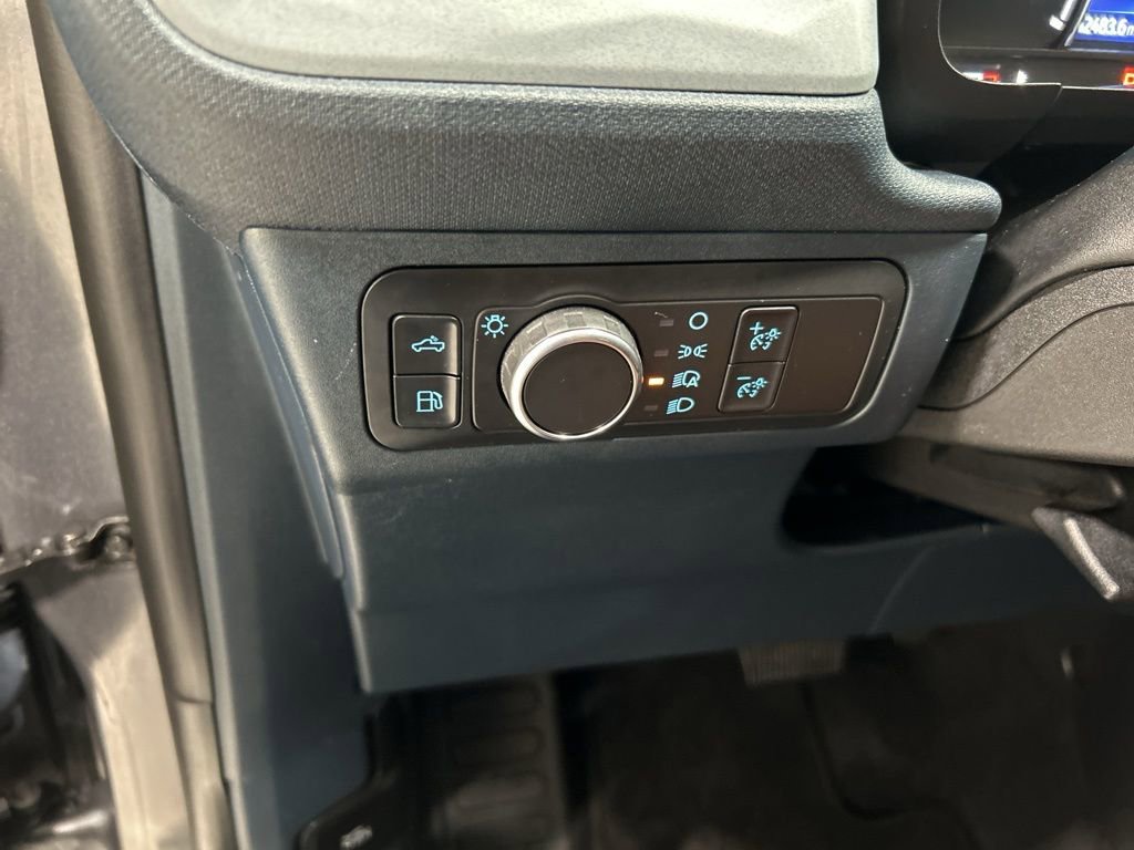 Certified 2022 Ford Maverick Lariat FWD image 14