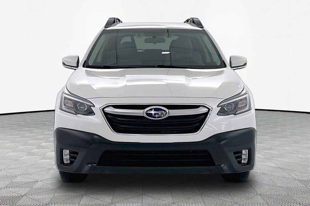 Used 2021 Subaru Outback Premium image 2