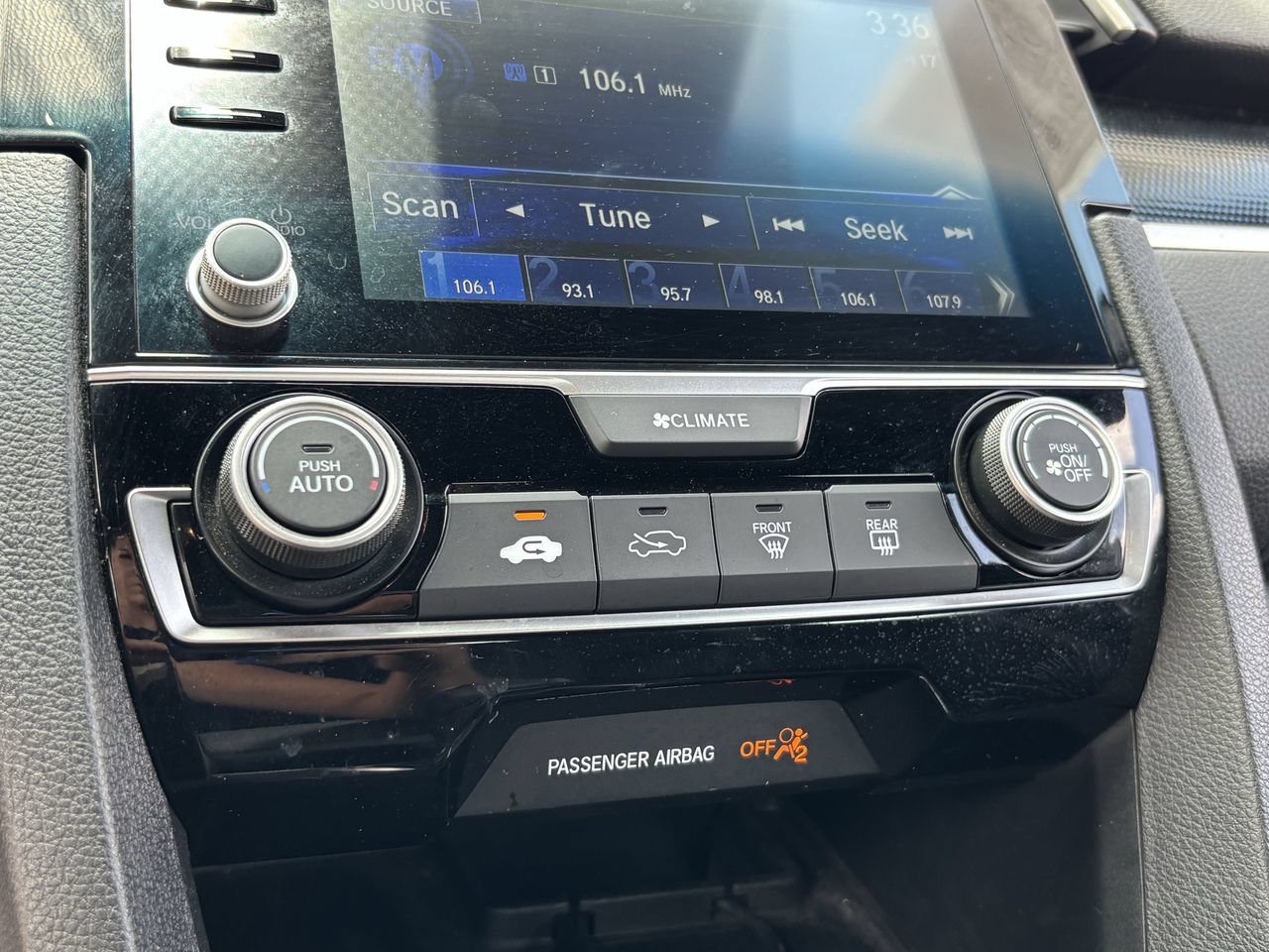 Certified 2020 Honda Civic Sport image 22