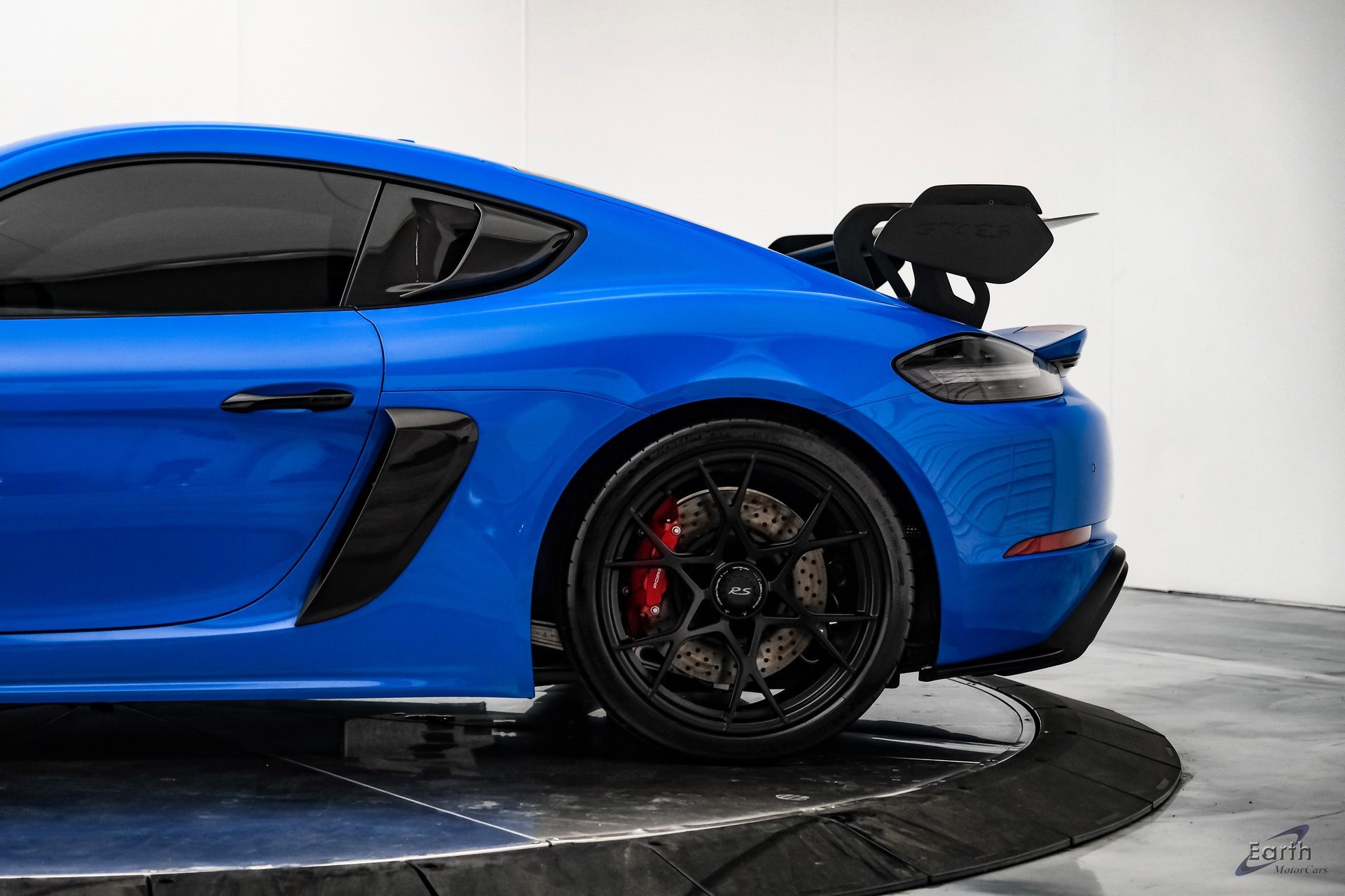 Used 2024 Porsche 718 Cayman GT4 RS image 7