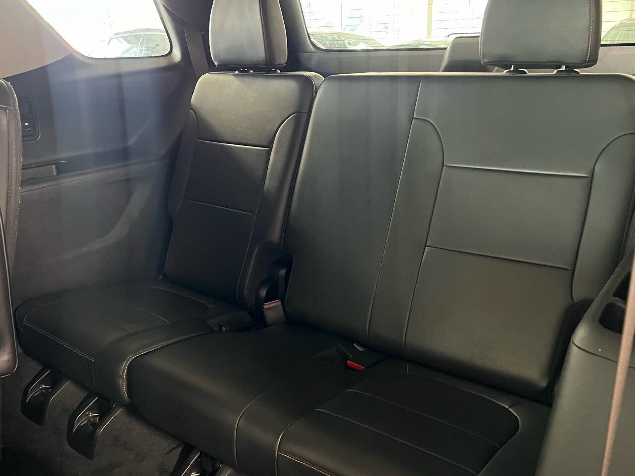 Used 2021 Chevrolet Traverse LT w/ LT Premium Package image 15