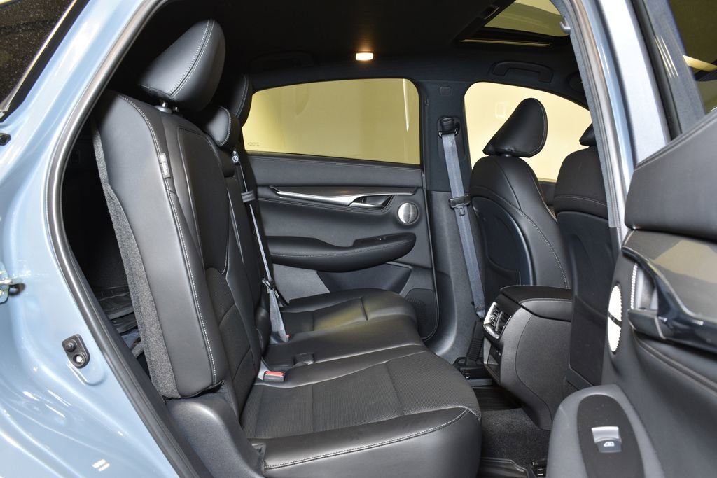 Certified 2025 INFINITI QX55 Essential image 29