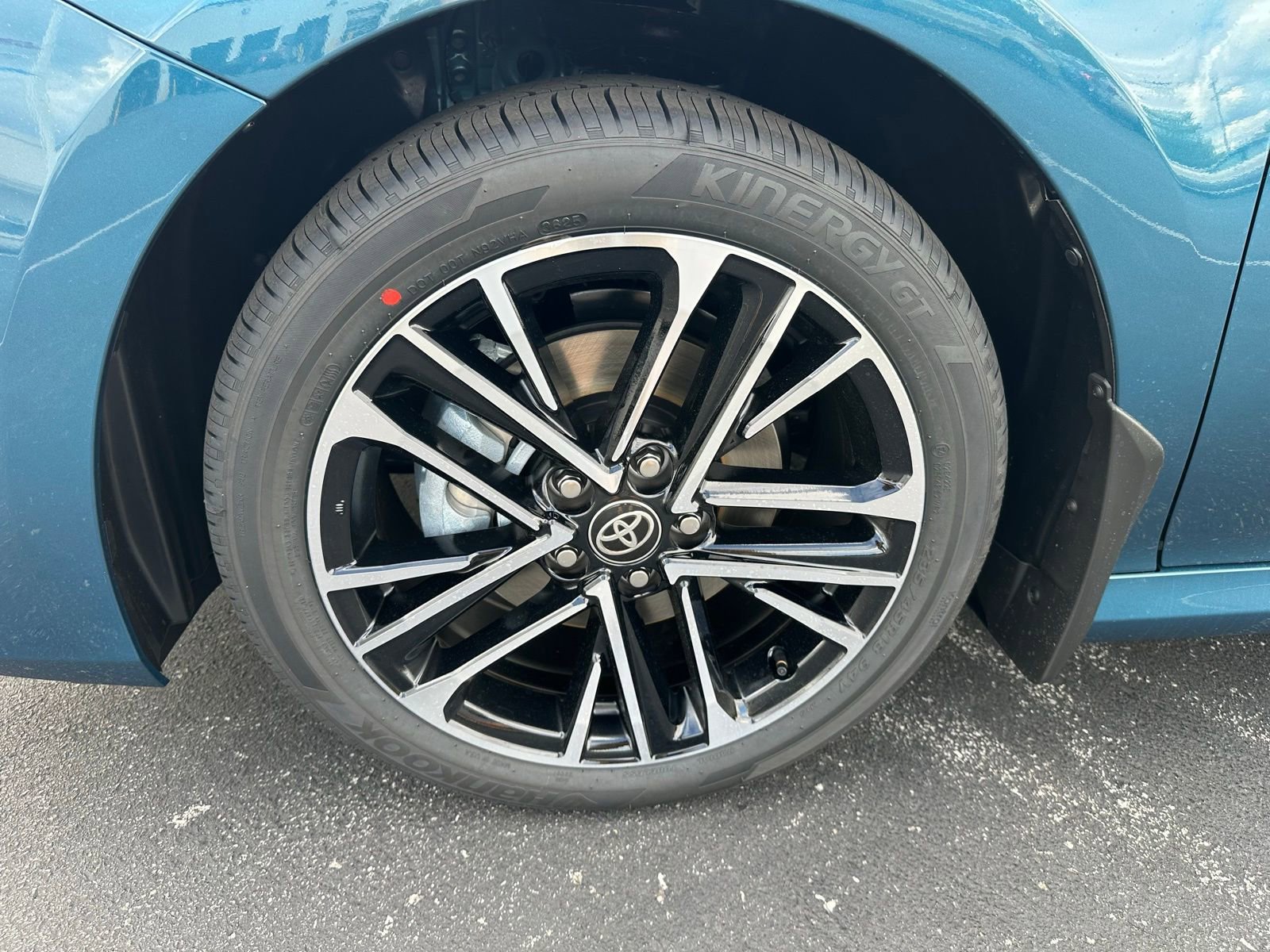 New 2026 Toyota Camry XLE image 9