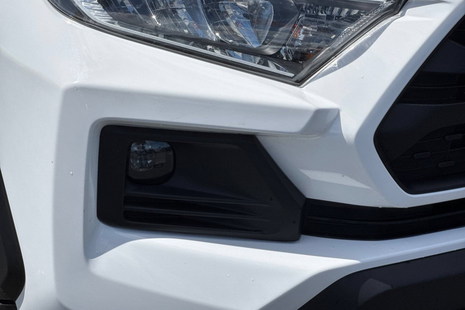 Used 2020 Toyota RAV4 TRD Off-Road w/ TRD Off-Road Weather Package AWD/4WD image 45