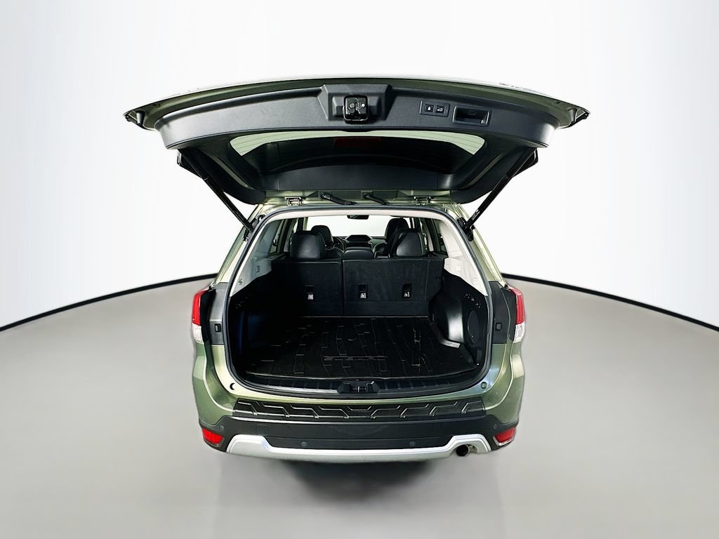 Used 2020 Subaru Forester Touring w/ Popular Package #2 AWD/4WD image 28