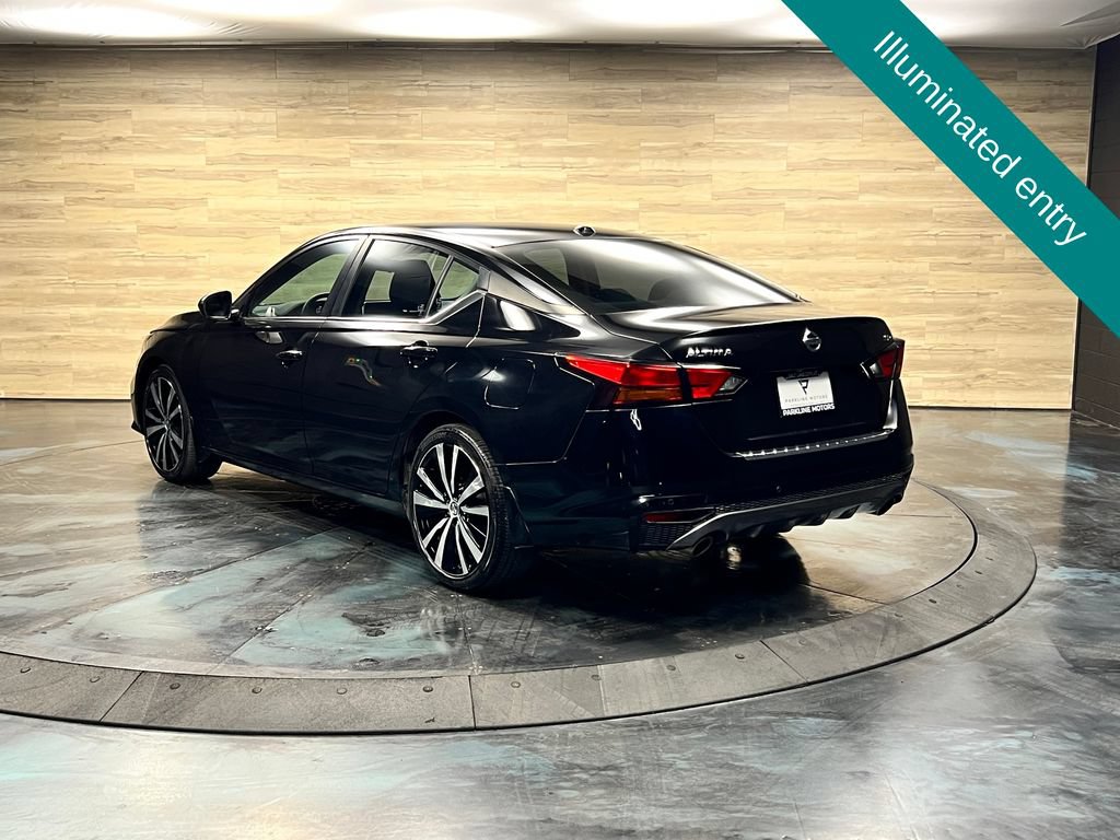 Used 2022 Nissan Altima 2.5 SR FWD image 11