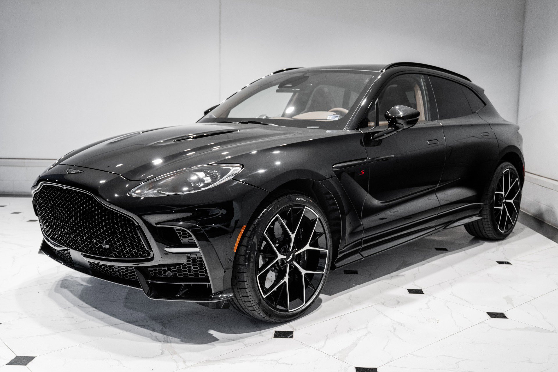 New 2026 Aston Martin DBX S image 49