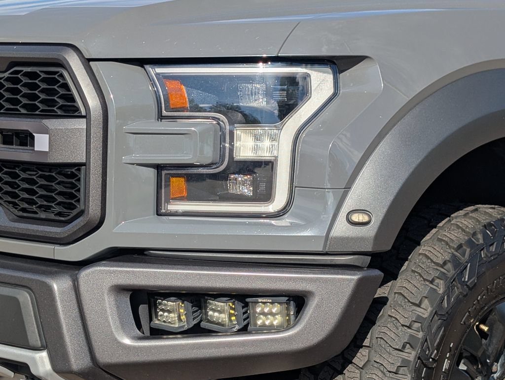 Used 2020 Ford F150 Raptor w/ Equipment Group 802A Luxury AWD/4WD image 10
