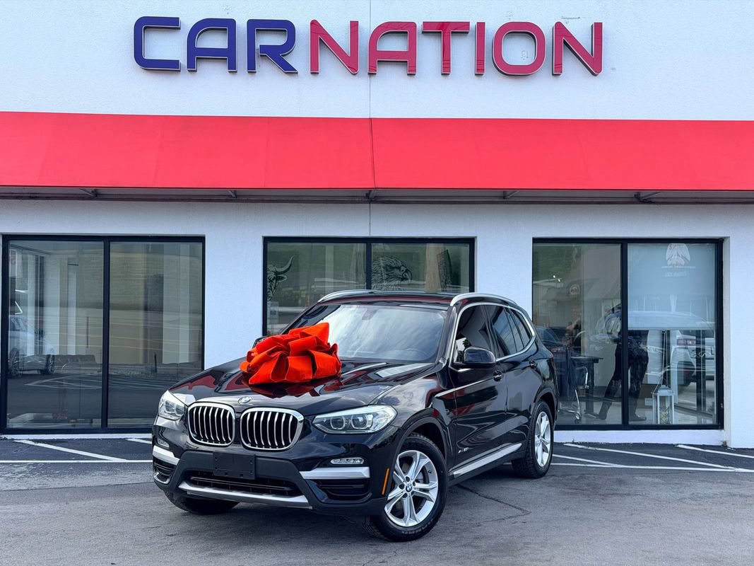 Used 2018 BMW X3 xDrive30i AWD/4WD image 2