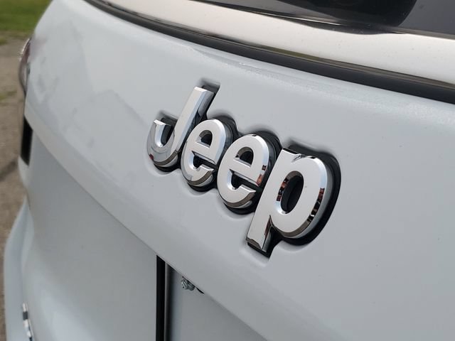 Used 2024 Jeep Compass Limited AWD/4WD image 11