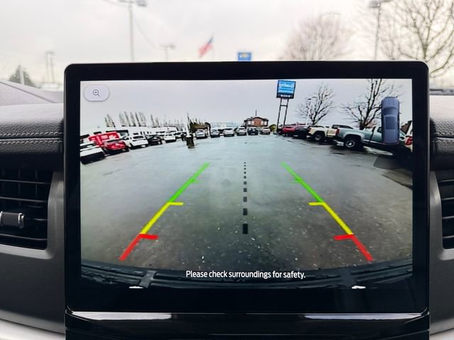 Used 2024 Ford Expedition XLT image 24