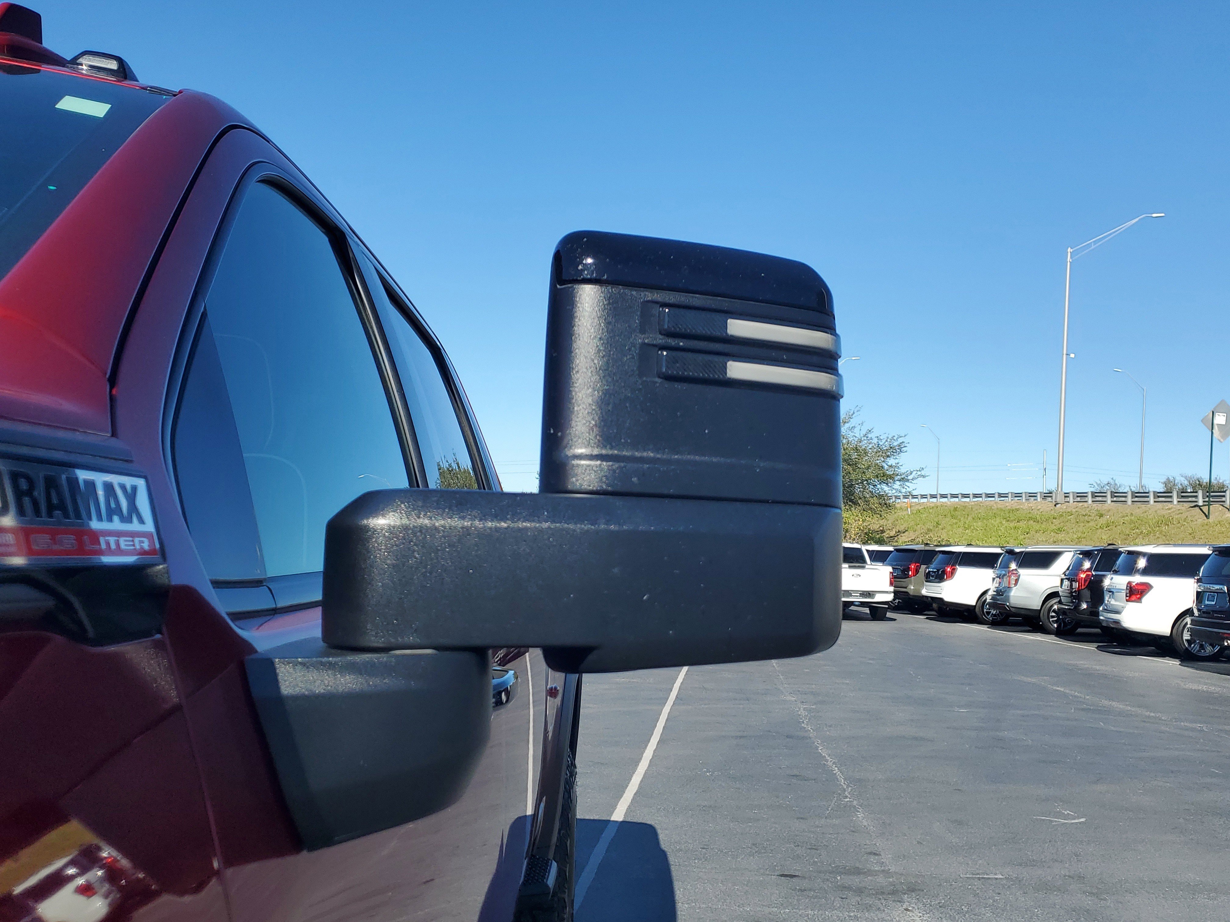 Used 2024 GMC Sierra 2500 AT4X w/ AT4X AEV Edition image 4