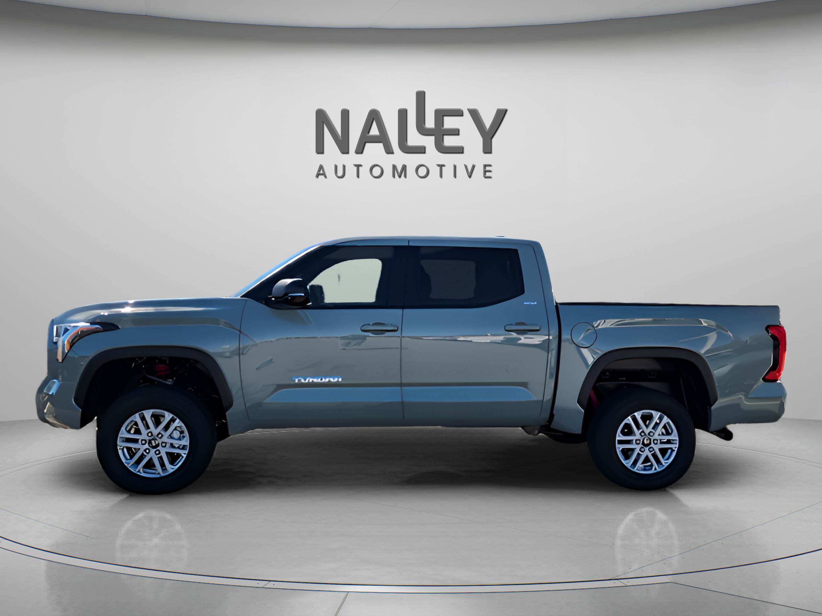 New 2025 Toyota Tundra SR5 image 3