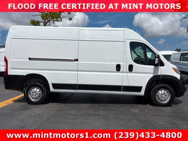 Used 2023 RAM ProMaster 2500 FWD image 4