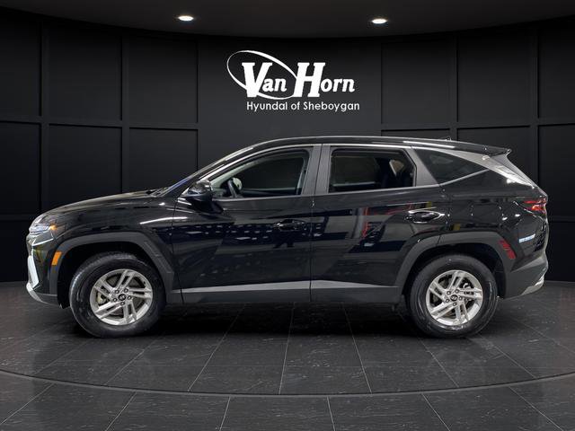 Certified 2025 Hyundai Tucson SE image 4