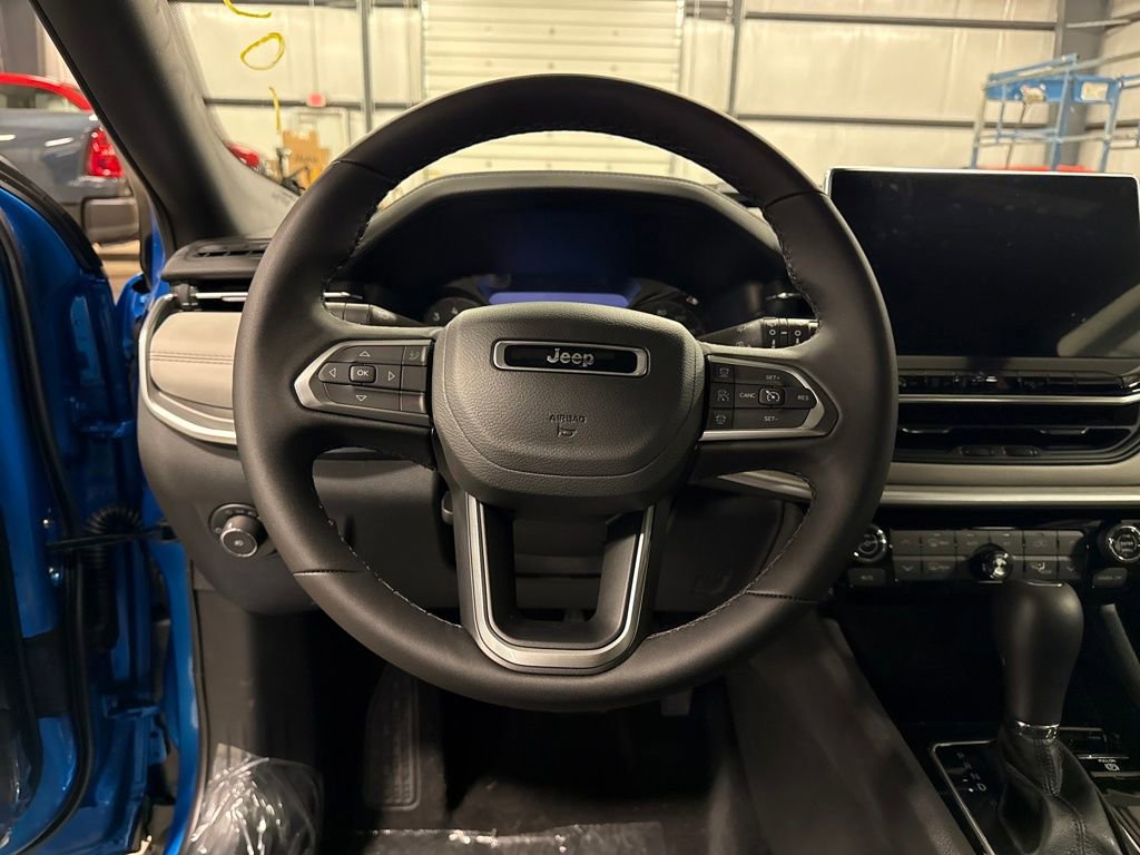 New 2026 Jeep Compass Limited image 14