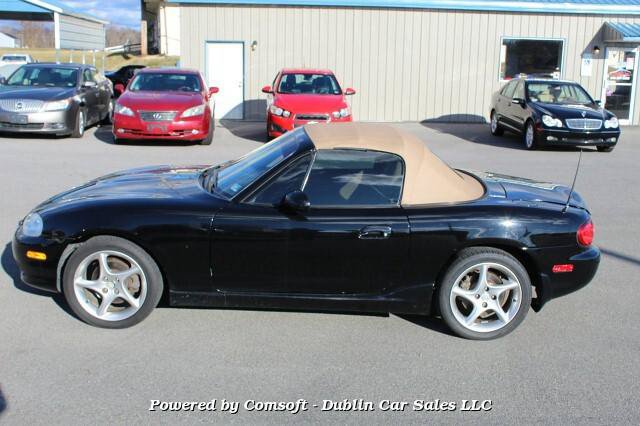 Used 2001 MAZDA MX-5 Miata RWD image 8