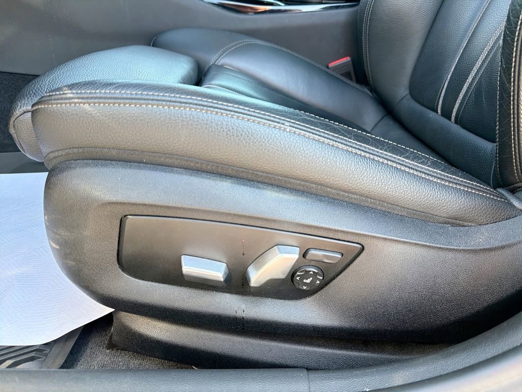 Used 2019 BMW 530i xDrive w/ Convenience Package image 16