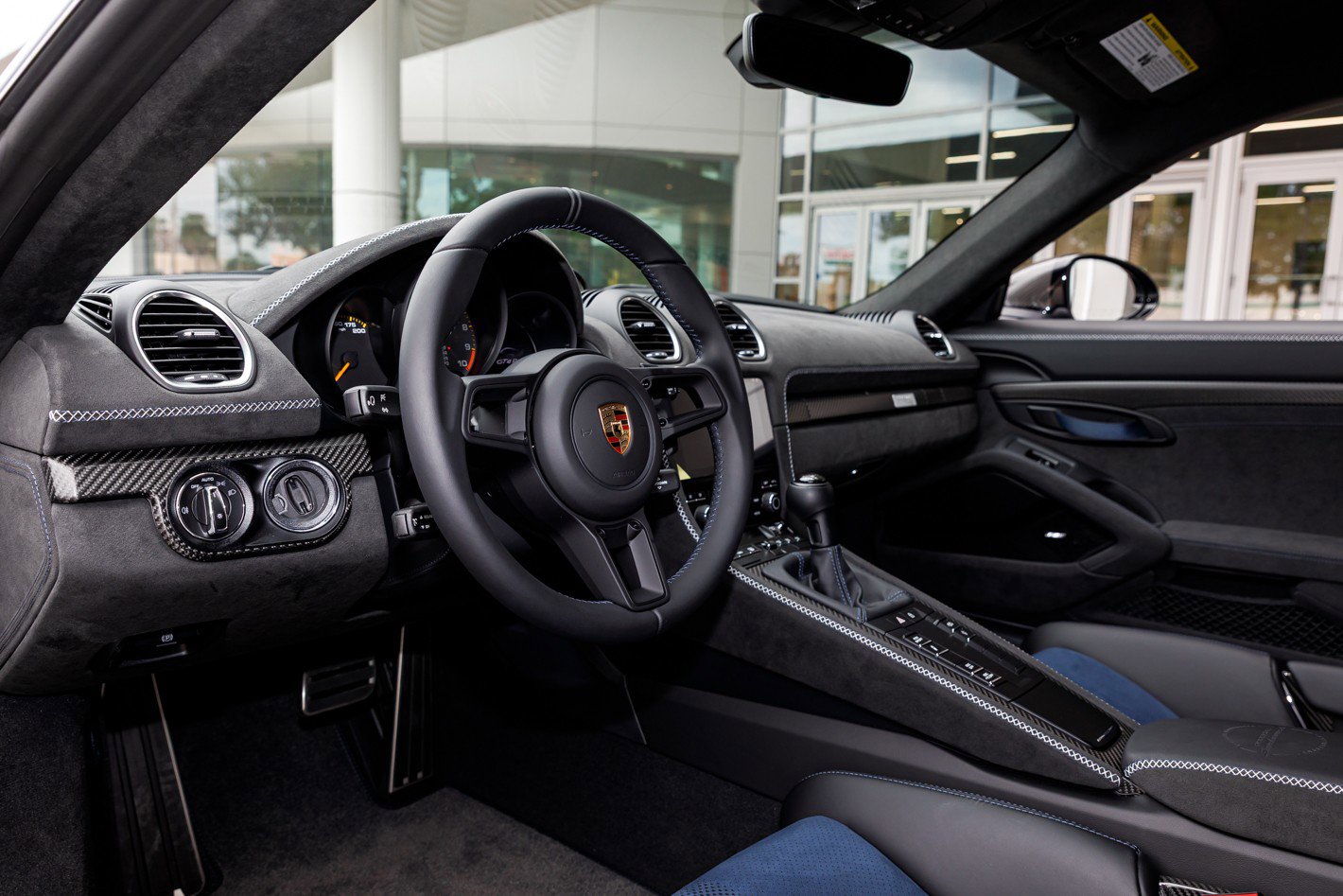 Used 2025 Porsche 718 Cayman GT4 RS image 25