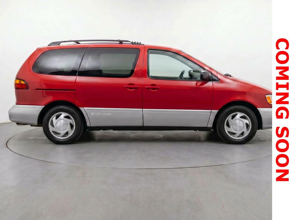 Used 1999 Toyota Sienna XLE FWD image 10