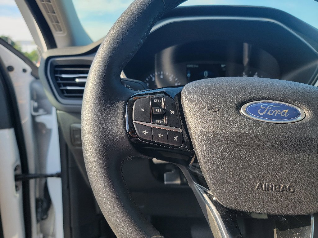 Used 2022 Ford Escape SEL AWD/4WD image 15