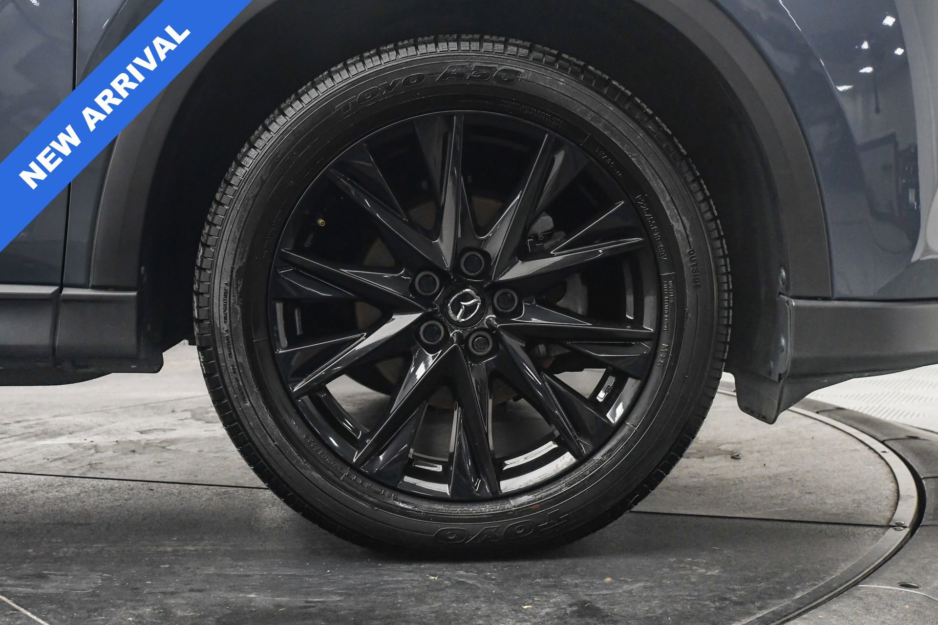 Used 2023 MAZDA CX-5 Carbon Edition image 23