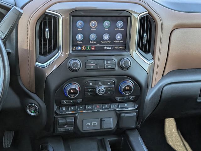 Used 2022 Chevrolet Silverado 2500 High Country AWD/4WD image 12
