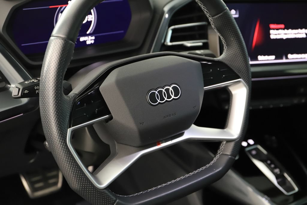 Certified 2024 Audi Q4 e-tron Premium Plus w/ Premium Plus AWD/4WD image 16