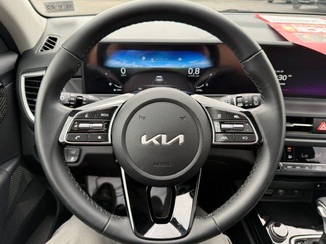 Used 2026 Kia Seltos EX w/ EX Sunroof Package AWD/4WD image 12