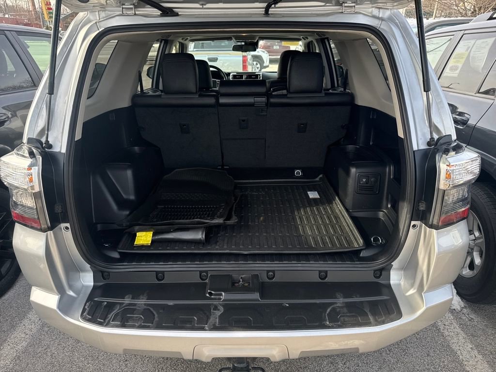 Used 2023 Toyota 4Runner SR5 Premium image 35