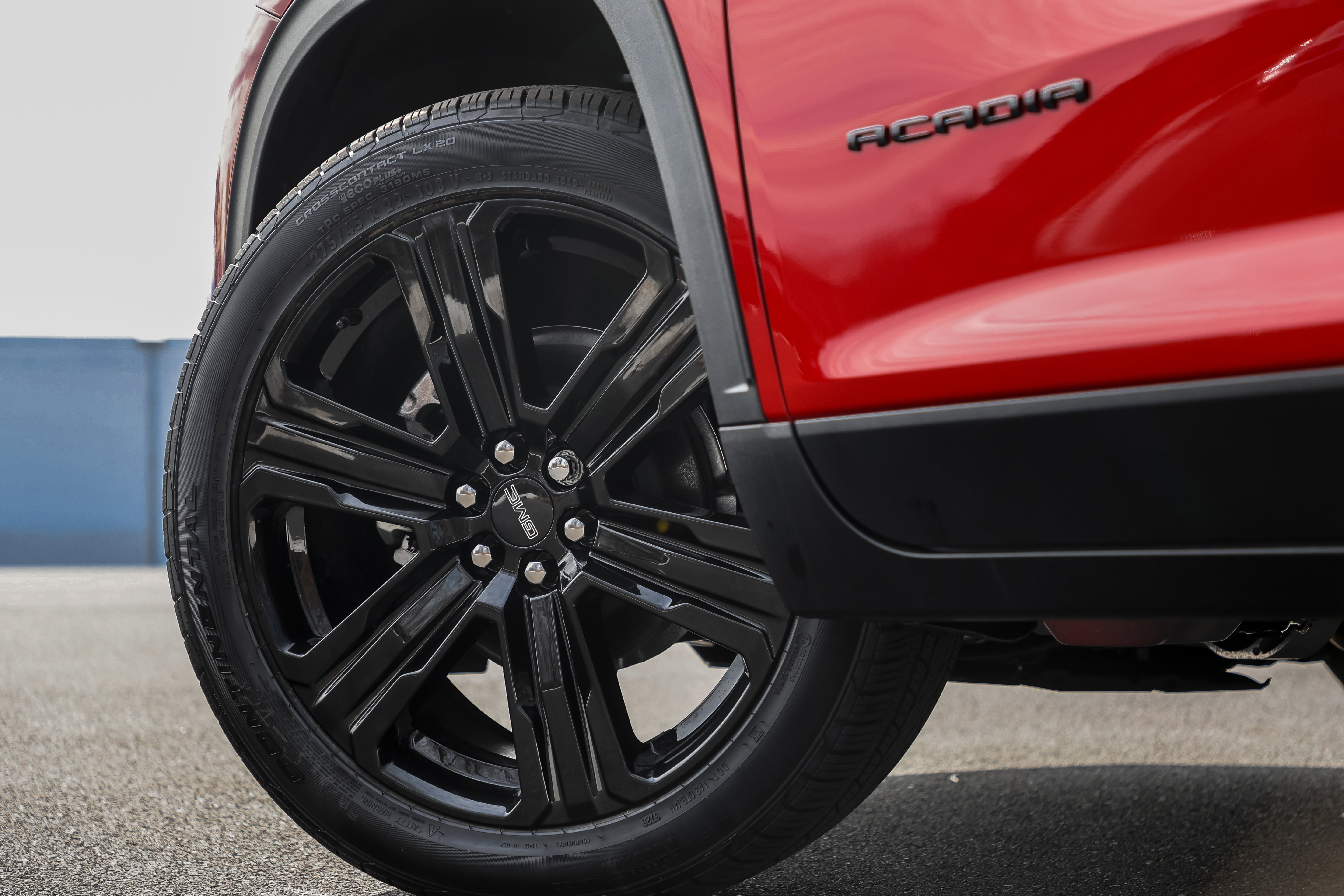 New 2026 GMC Acadia Elevation w/ Black Edition image 5