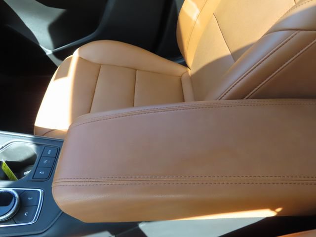 Used 2020 Cadillac XT4 Sport w/ Sun And Sound Package AWD/4WD image 39