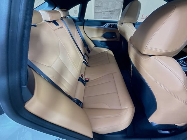 Used 2026 BMW i4 xDrive40i w/ M Sport Package AWD/4WD image 28