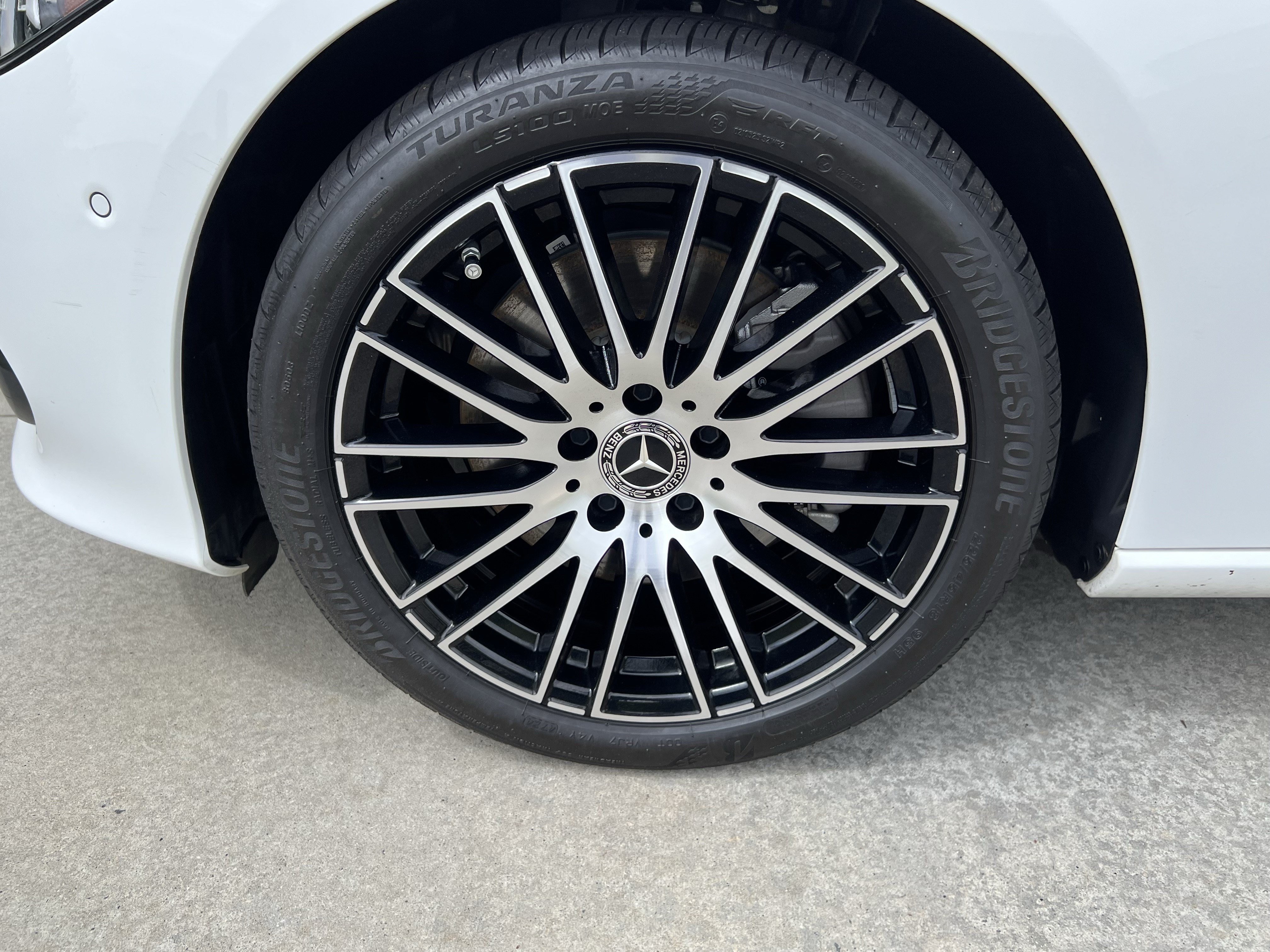 Certified 2025 Mercedes-Benz C 300 Sedan image 13