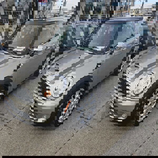 Used 2008 MINI Cooper S image 1