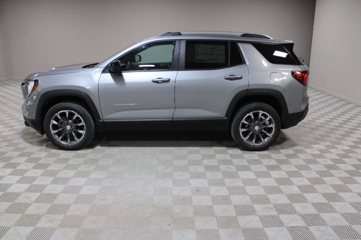 New 2026 GMC Terrain Elevation FWD image 8